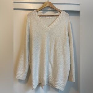 Mango | Cozy Cream V-Neck Sweater